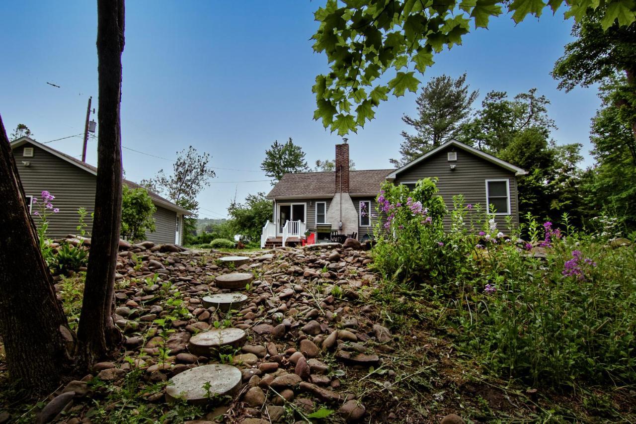 Cabin By The Creek With Private Creek Access Tannersville Esterno foto
