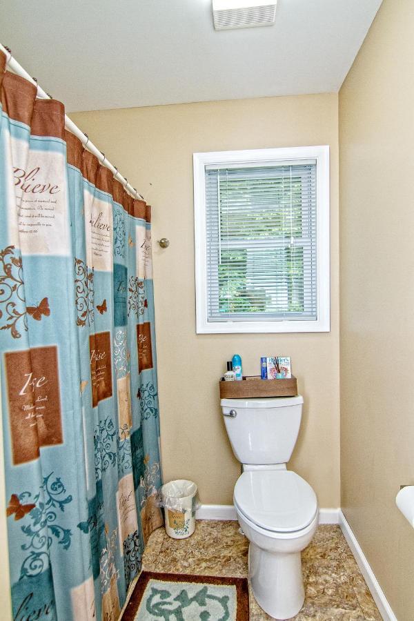 Cabin By The Creek With Private Creek Access Tannersville Esterno foto