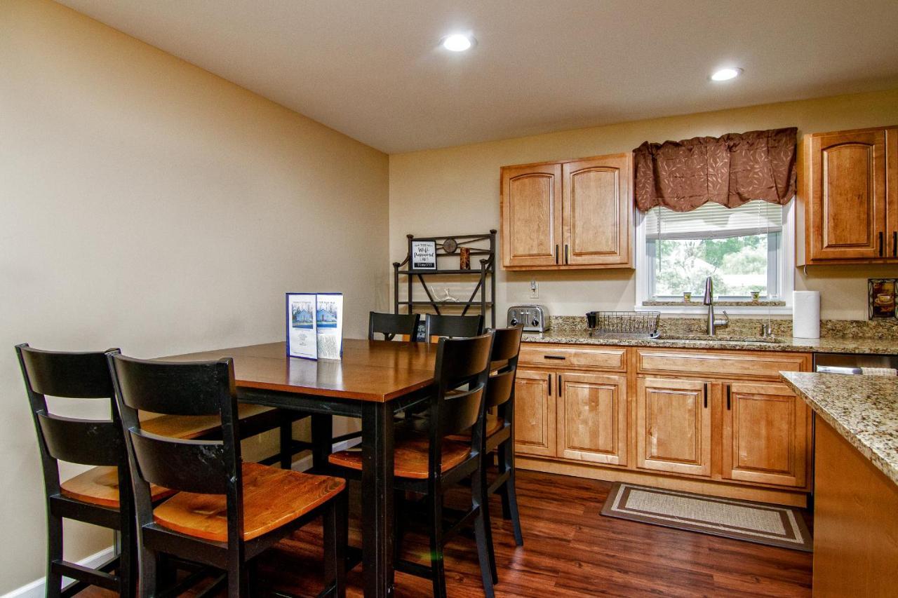 Cabin By The Creek With Private Creek Access Tannersville Esterno foto