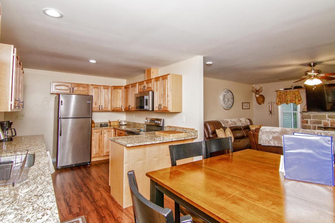 Cabin By The Creek With Private Creek Access Tannersville Esterno foto